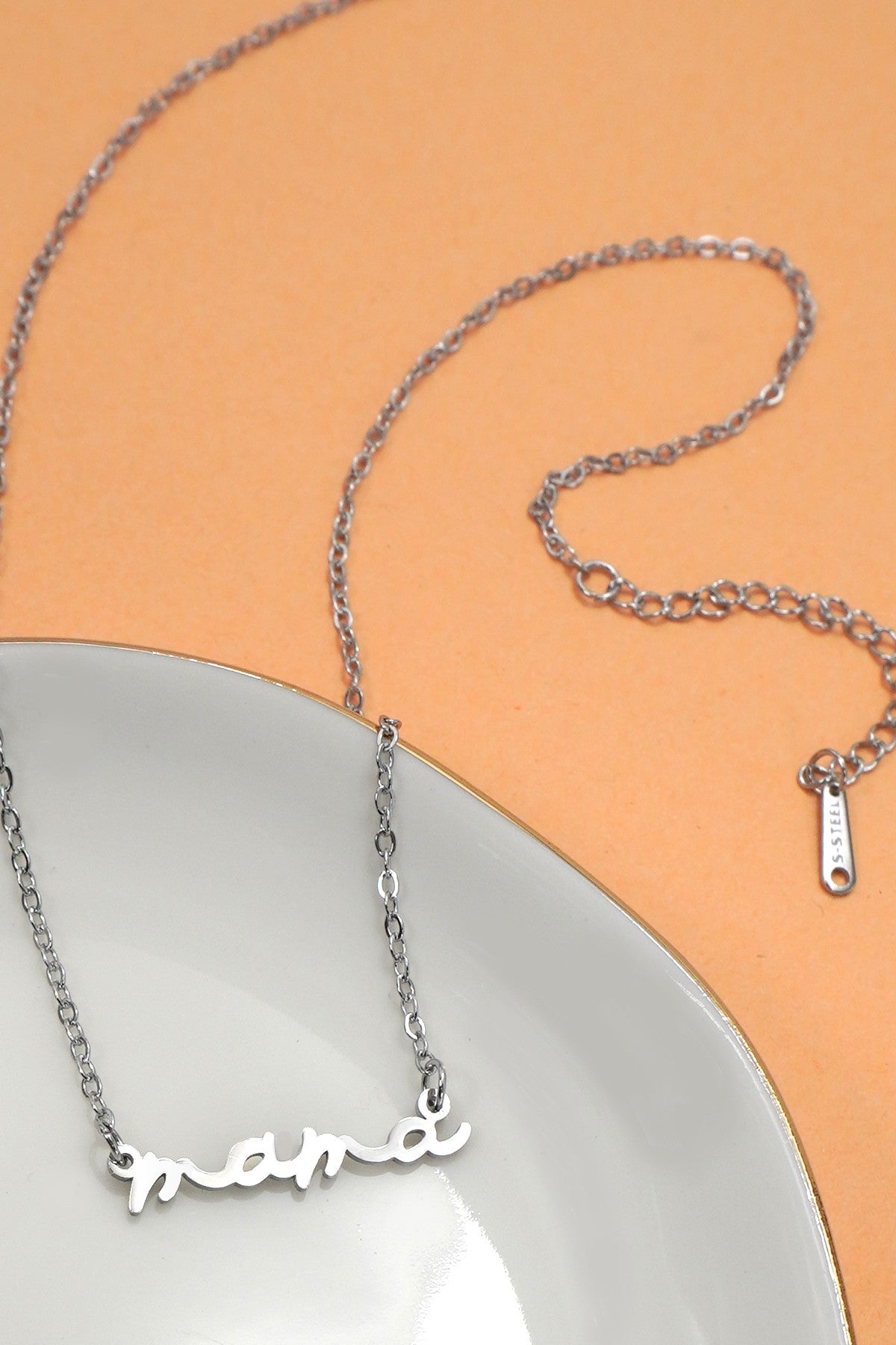 Mama Script Necklace